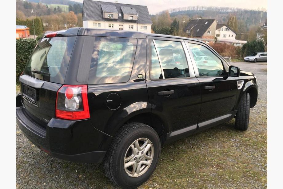 Накладки на дверные стойки из нержавеющей стали (4 шт.) Image