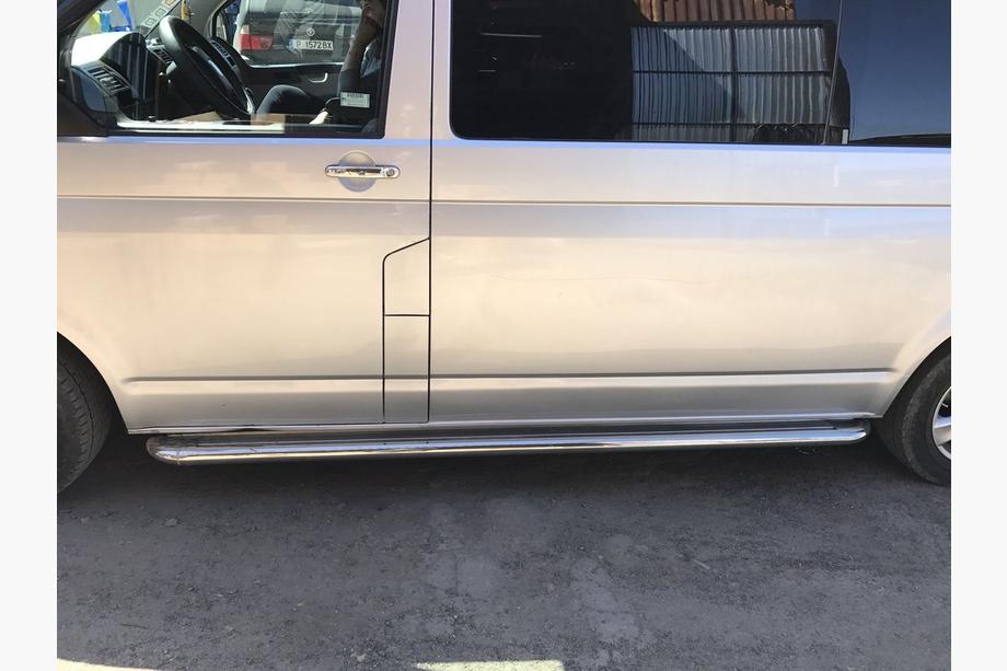 Volkswagen T5 Caravelle 2004-2010 гг. Боковые Подножки Premium (2 шт., Нержавейка) 60 мм, длинная база Фото 3