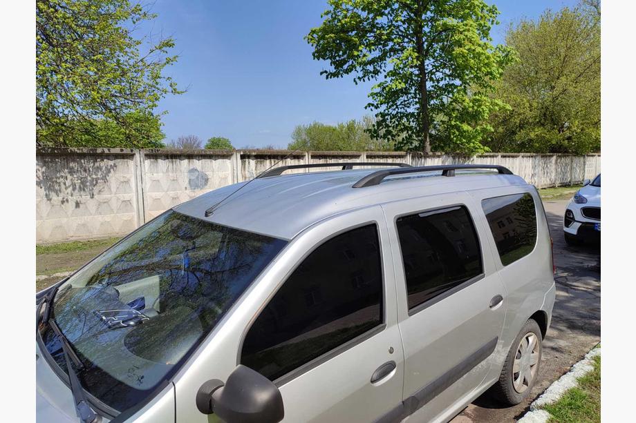 Dacia Logan MCV 2004-2014 гг. Черные рейлинги Металлические ножки Фото 2