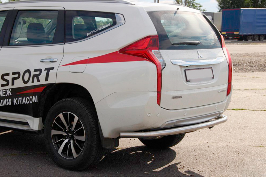Mitsubishi Pajero Sport 2015- гг. Задняя Защита AK005 (Нержавейка) Image