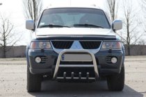 Mitsubishi Pajero Sport 1996-2007 гг. Кенгурятник QT006 (нержавейка) фото 2