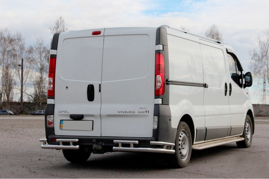 Renault Trafic 2001–2015 гг. Задняя защита AK003-Plus-2 (нержавейка) Image