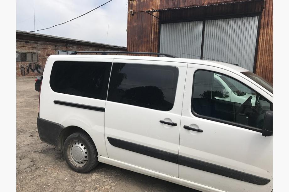 Fiat Scudo 2007-2015 гг. Рейлинги, Черный Короткая база, пластиковые ножки Фото 3