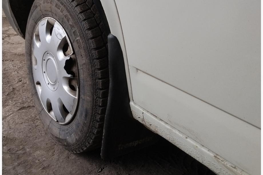Volkswagen T4 Transporter 1990-2003 гг. Брызговики Premium Задние Фото 7