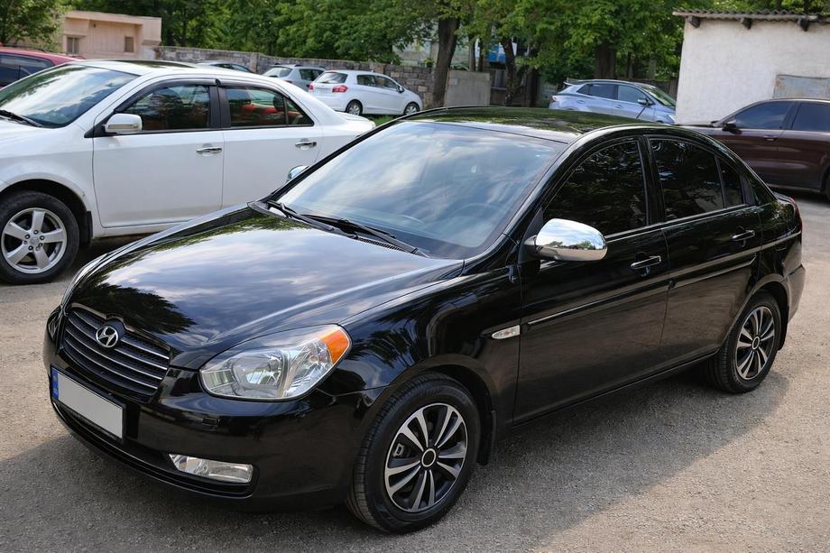 Hyundai Accent 2006-2010 гг. Накладки на Зеркала (2 шт., пластик) Image