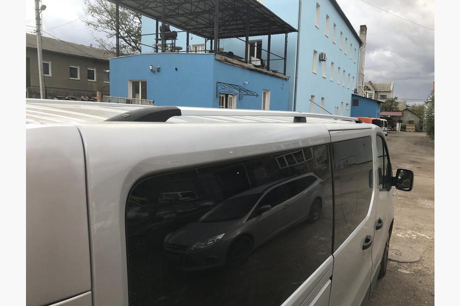 Opel Vivaro 2015-2019 гг. Хромированные Рейлинги Длинные, Чугунные Опоры Фото 6