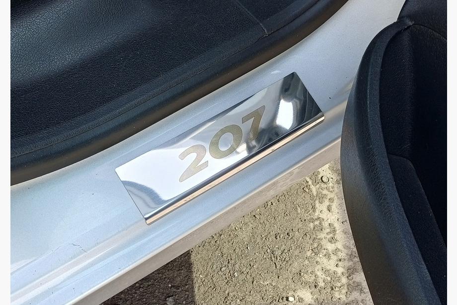 Peugeot 207 2006–2014 гг. Накладки на пороги Carmos (4 шт, нержавейка) Фото 2