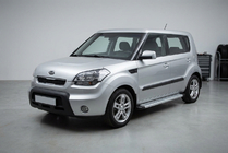 Kia Soul I 2008-2013 гг. Боковые Подножки Maya V2 (2 шт., Алюминий) фото 1