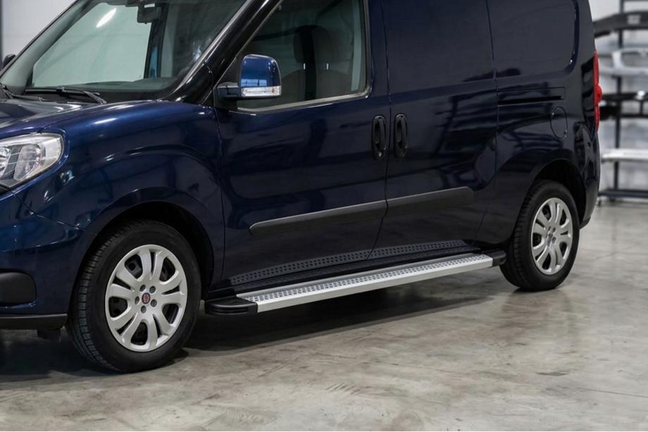Opel Combo 2012-2018 гг. Боковые Подножки Maya V2 (2 шт., Алюминий) Image