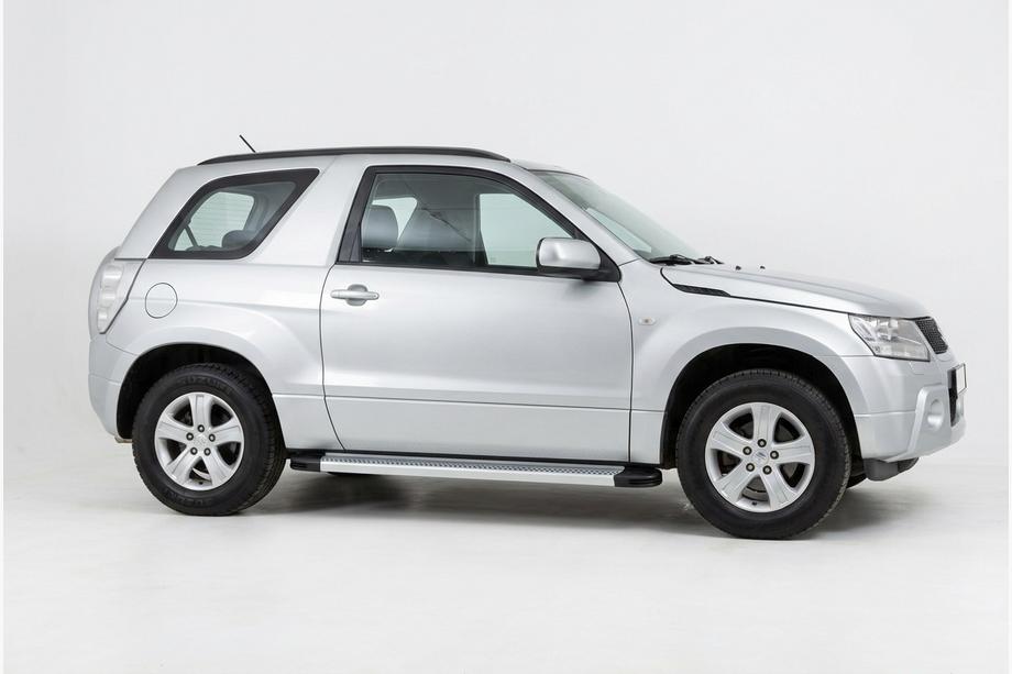 Suzuki Grand Vitara 2005-2017 гг. Боковые Подножки Maya V2 (2 шт., Алюминий) Image