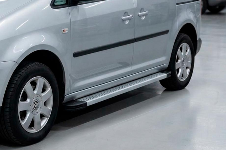Volkswagen Caddy 2010-2015 гг. Боковые Подножки Maya V2 (2 шт., Алюминий) Image