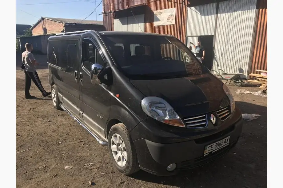 Renault Trafic 2001–2015 гг. Боковые Подножки Premium (2 шт., Нержавейка) 60 мм, длинная база Фото 6