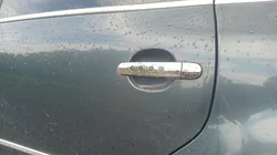 Skoda Octavia I Tour A4 1996-2010 гг. Хромированные накладки на ручки с отверстиями (4 шт., нержавейка) OmsaLine - Итальянская Нержавейка фото 5