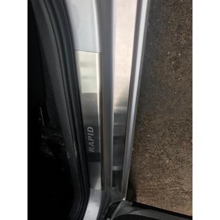 Накладки на пороги Nataniko (8 шт, нержавейка) Skoda Rapid 2012-2019 гг. фото 4