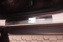 Toyota Rav 4 2013-2018 гг. Накладки на пороги Nataniko (4 шт., нержавейка) фото 6