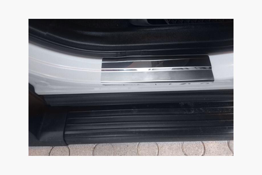 Toyota Rav 4 2013-2018 гг. Накладки на пороги Nataniko (4 шт., нержавейка) Фото 4