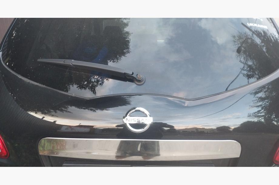 Nissan Qashqai 2010-2014 гг. Хромированная накладка над номером (нержавейка) Без кнопки, Carmos - Турецкая сталь Фото 2