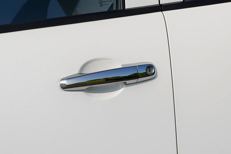 Mitsubishi Pajero Sport 2008↗ Накладки на ручки Image