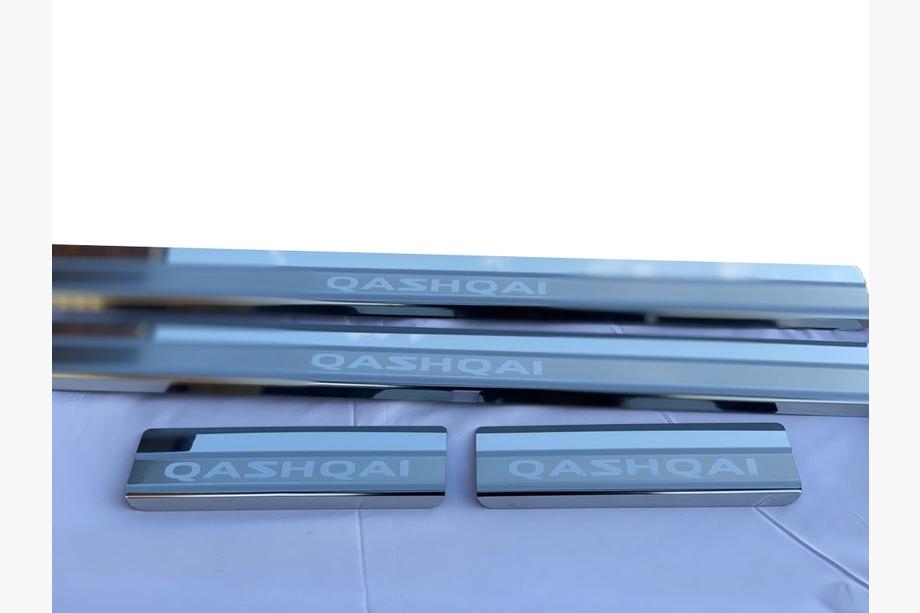 Nissan Qashqai 2010-2014 гг. Накладки на Пороги Nataniko (4 шт., Нержавейка) Image