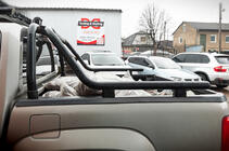 Дуга на кузов (черная) фото 1