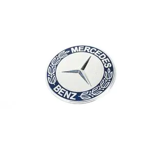 Эмблема Mercedes на капот самоклеящаяся фото 2