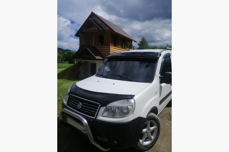 Fiat Doblo I 2005-2010 гг. Козырек на лобовое стекло (черный глянец, 5мм) Фото 11
