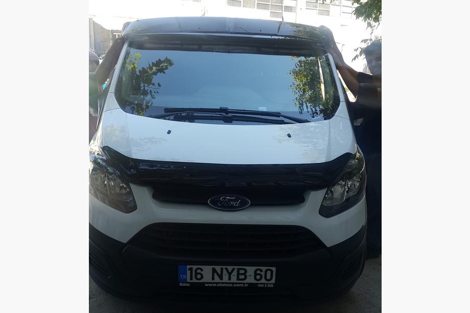 Ford Custom 2013-2022 гг. Козырек на лобовое стекло (на кронштейнах) Фото 3