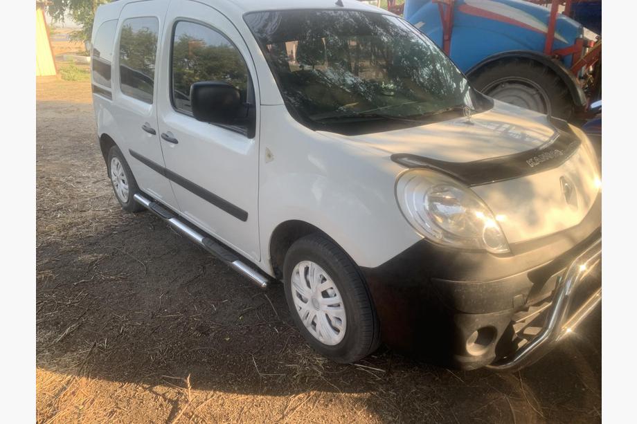 Renault Kangoo 2008–2020 гг. Боковые трубы BB002 (2 шт., нержавейка) 70 мм, длинная база Фото 9