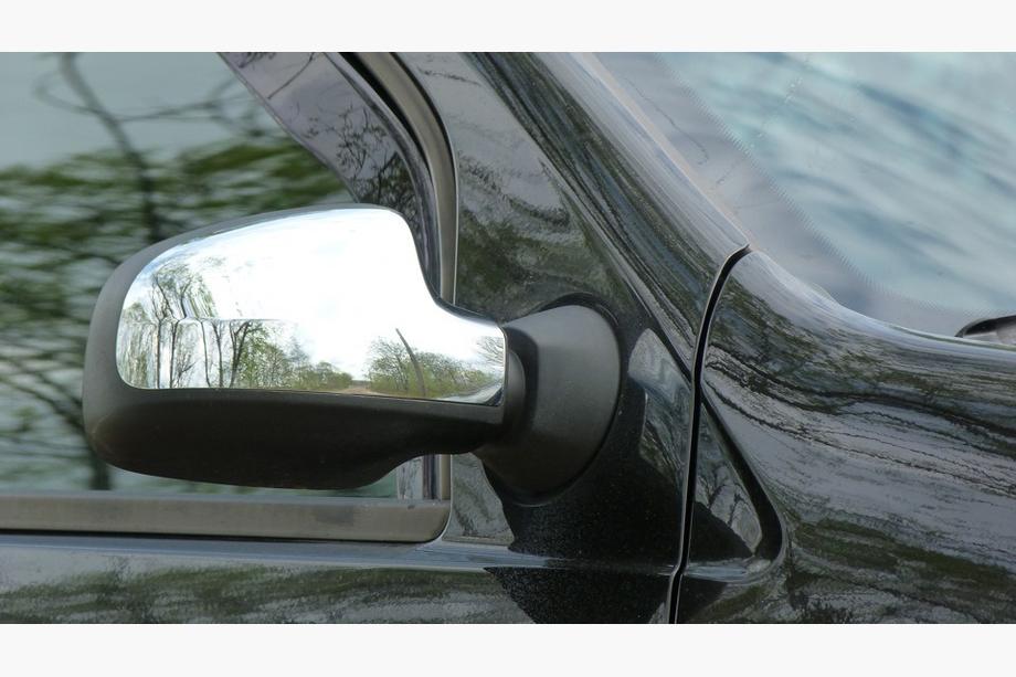 Renault Duster 2008-2017 гг. Хром Накладки на Зеркала ВЕРХНИЕ Вариант 2 (2шт) Image