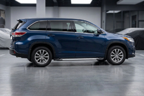 Toyota Highlander 2013-2019 гг. Боковые Подножки Line (2 шт., Алюминий) фото 1