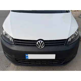 Передний значок 1T0 853 601E Volkswagen Caddy 2010-2015 гг. фото 2