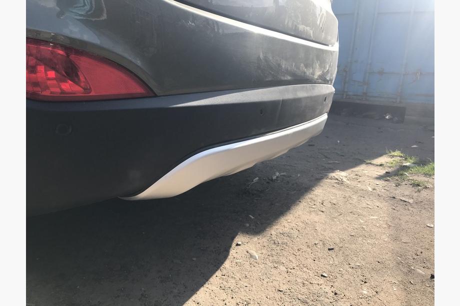 Hyundai IX-35 2010-2015 гг. Задняя Пластиковая Накладка V1 Фото 3