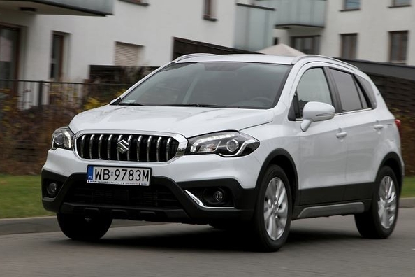 Знакомство с обновленным кроссовером Suzuki SX4 S-Cross