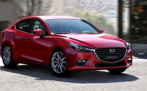 Обзор обновленной модели Mazda 3