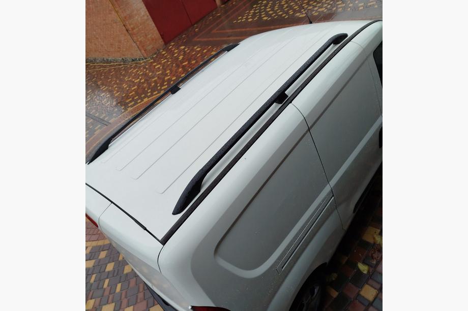 Fiat Doblo II 2010-2022 гг. Черные рейлинги Maxi, пластиковые ножки Фото 12