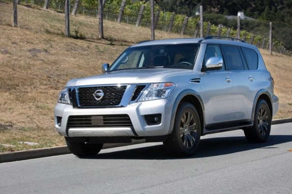 Обзор обновленного внедорожника Nissan Armada фото 5