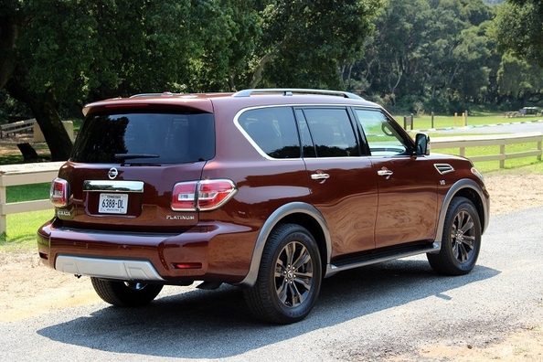 Обзор обновленного внедорожника Nissan Armada фото 3