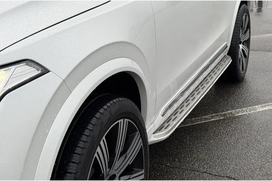 Volvo XC90 2015- гг. Боковые Подножки OEM V1 (2 шт)