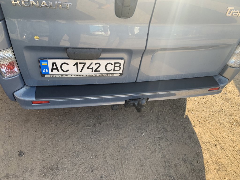 Накладка на задній бампер DDU (ABS) для Renault Trafic 2001-2015 рр - фото 11