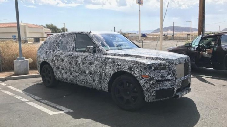 Компания Rolls-Royce выпустит кроссовер