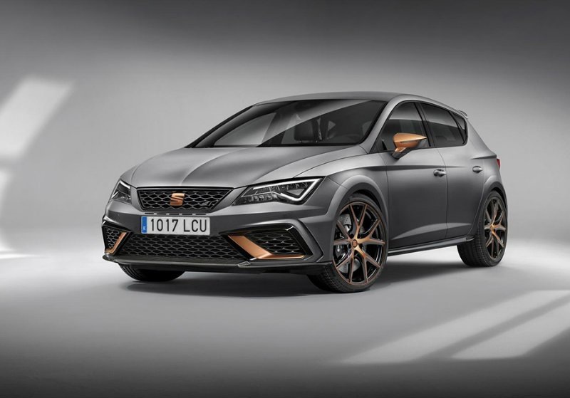 Seat рассекретил новое поколение Leon Cupra R.