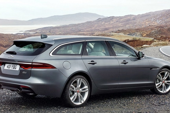 Jaguar выпустит универсал, который станет конкурентом для Mercedes E-Class и BMW 5 Series фото 5