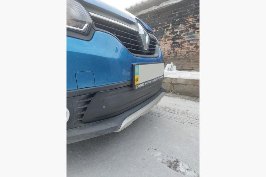 Renault Logan MCV 2013-2022 гг. Зимняя нижняя накладка на решетку радиатора (2013-2015) Фото 4