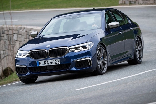 Седан BMW M550i XDrive 2018 модельного года