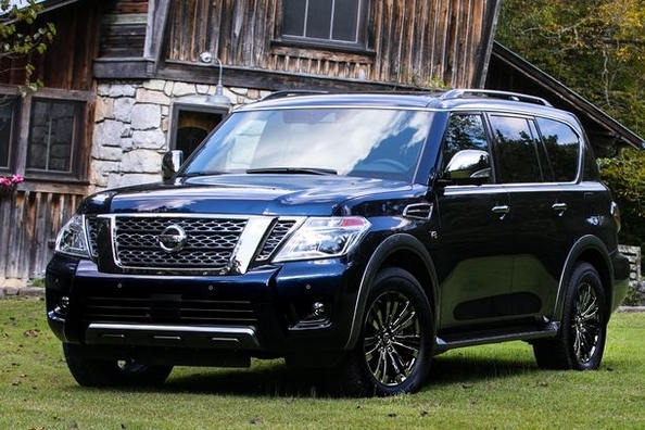 Внедорожник Nissan Armada получил уникальную версию Platinum Reserve фото 3