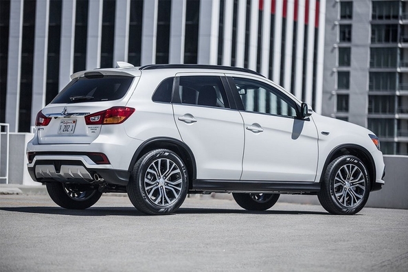 Обновленный Mitsubishi ASX 2018 модельного года фото 3