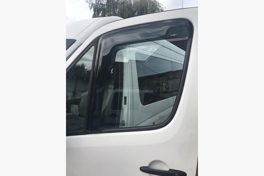 Mercedes Sprinter W906 2006–2018 гг. Клеевые ветровики (2 шт, HIC) Фото 11