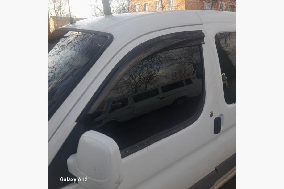 Citroen Berlingo 1996-2008 гг. Ветровики на окна (2 шт., Sunplex Sport) Фото 5