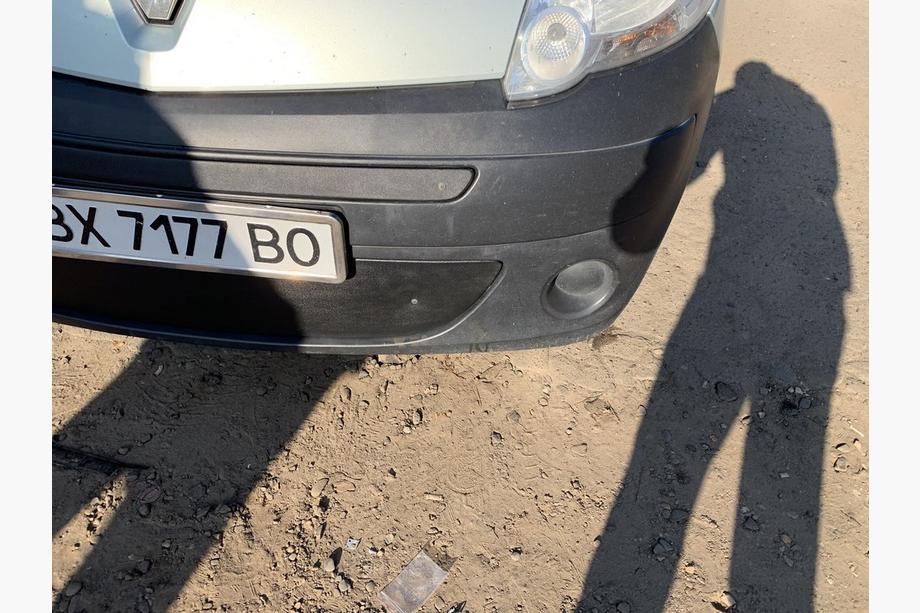 Renault Kangoo 2008–2020 гг. Зимняя накладка на решетку радиатора (2008-2013) Глянцевая Фото 6