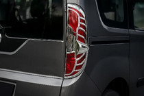 Opel Combo 2012-2018 гг. Хромированные накладки на задние фонари (2015↗, 2 шт, пластик) фото 1